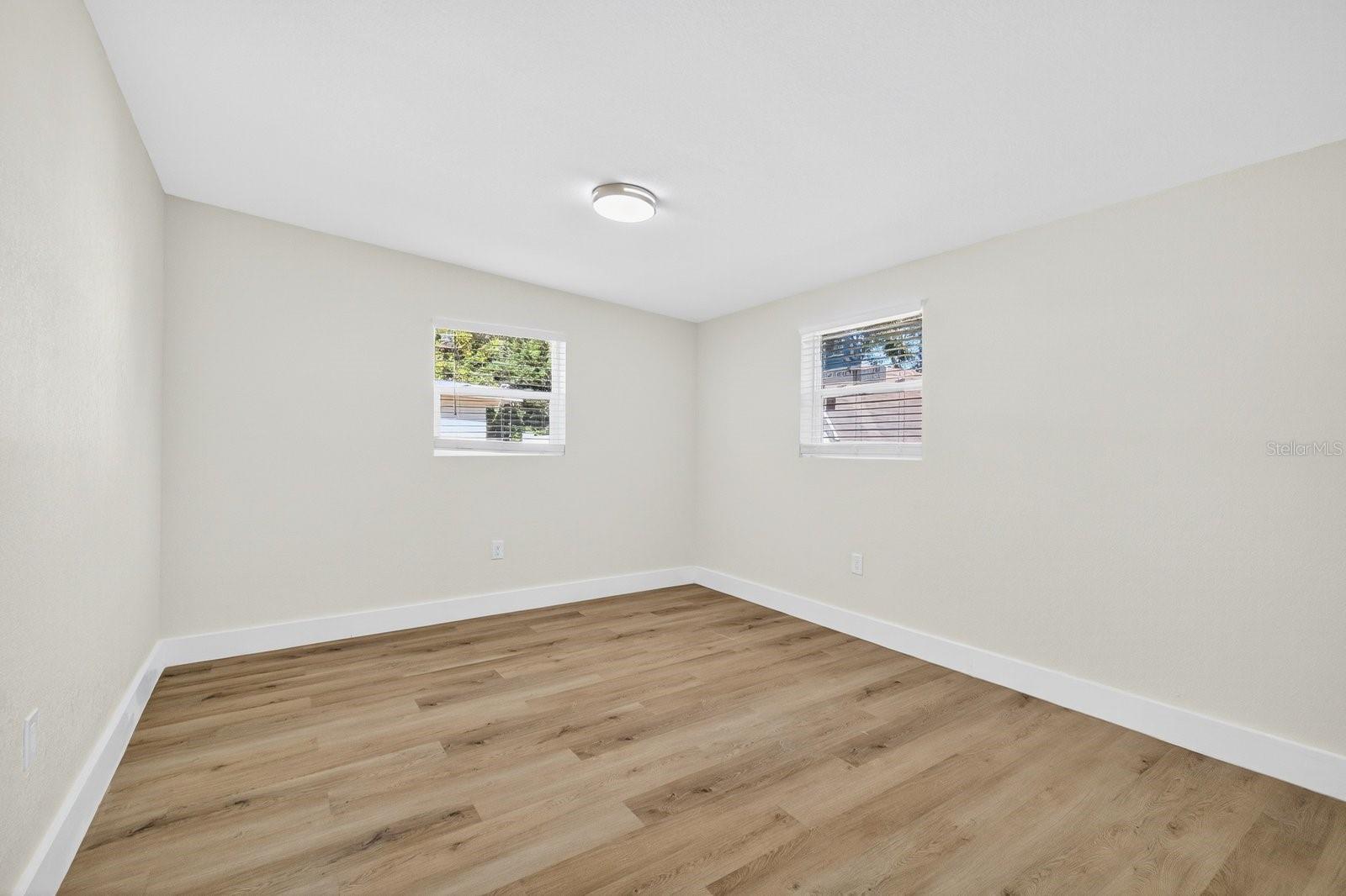 BELL SHOALS GARDENS - Residential