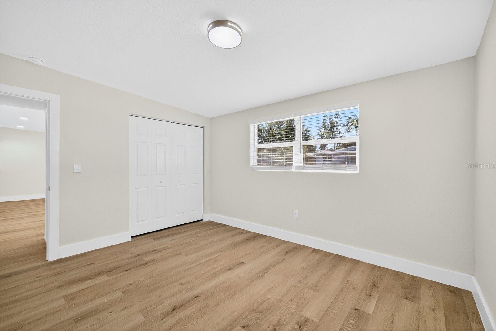 BELL SHOALS GARDENS - Residential