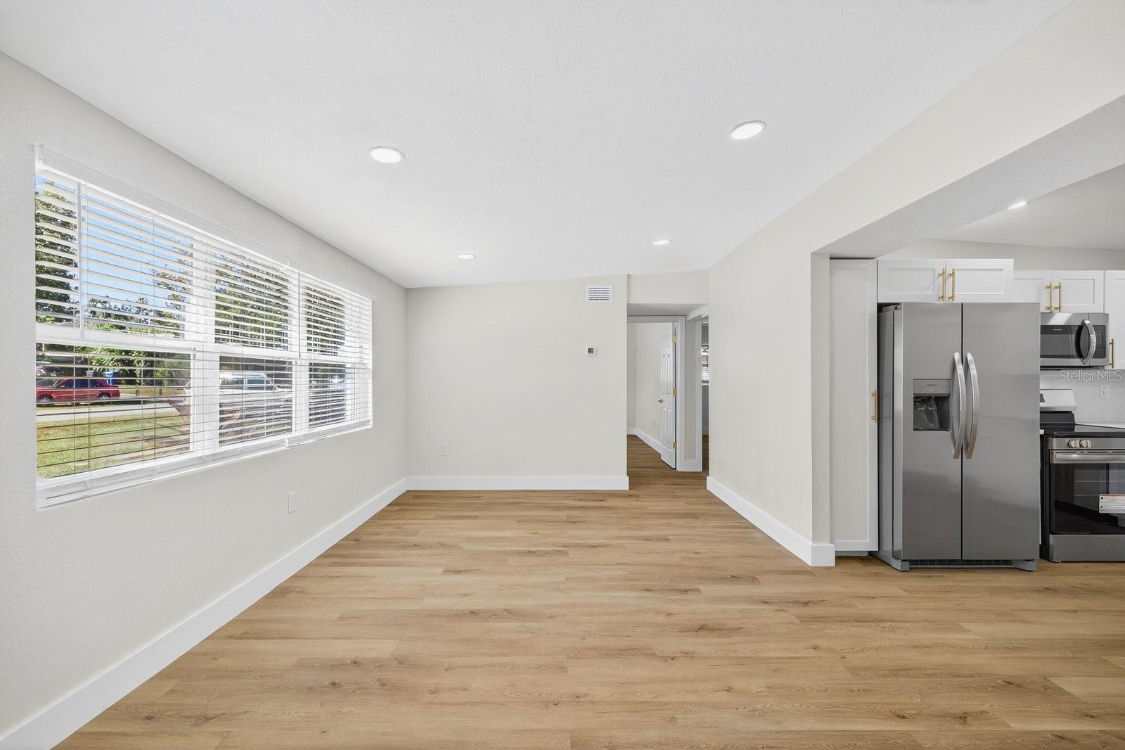 BELL SHOALS GARDENS - Residential