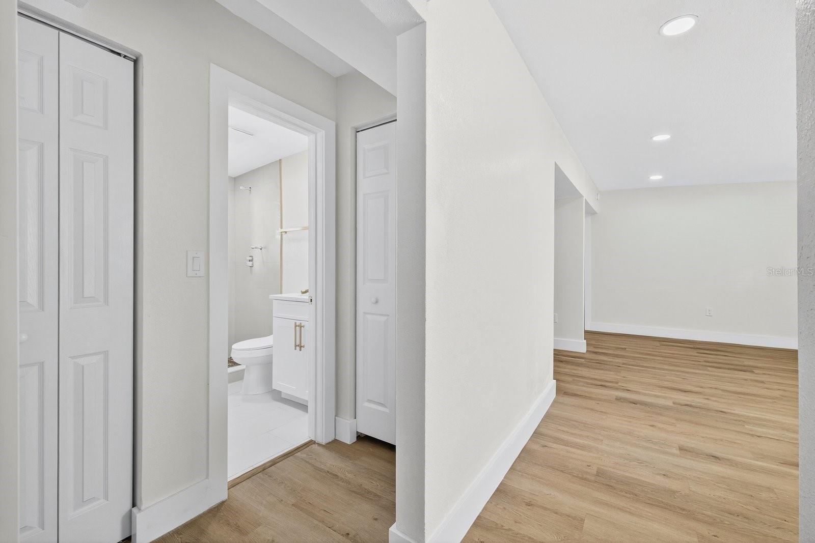 BELL SHOALS GARDENS - Residential