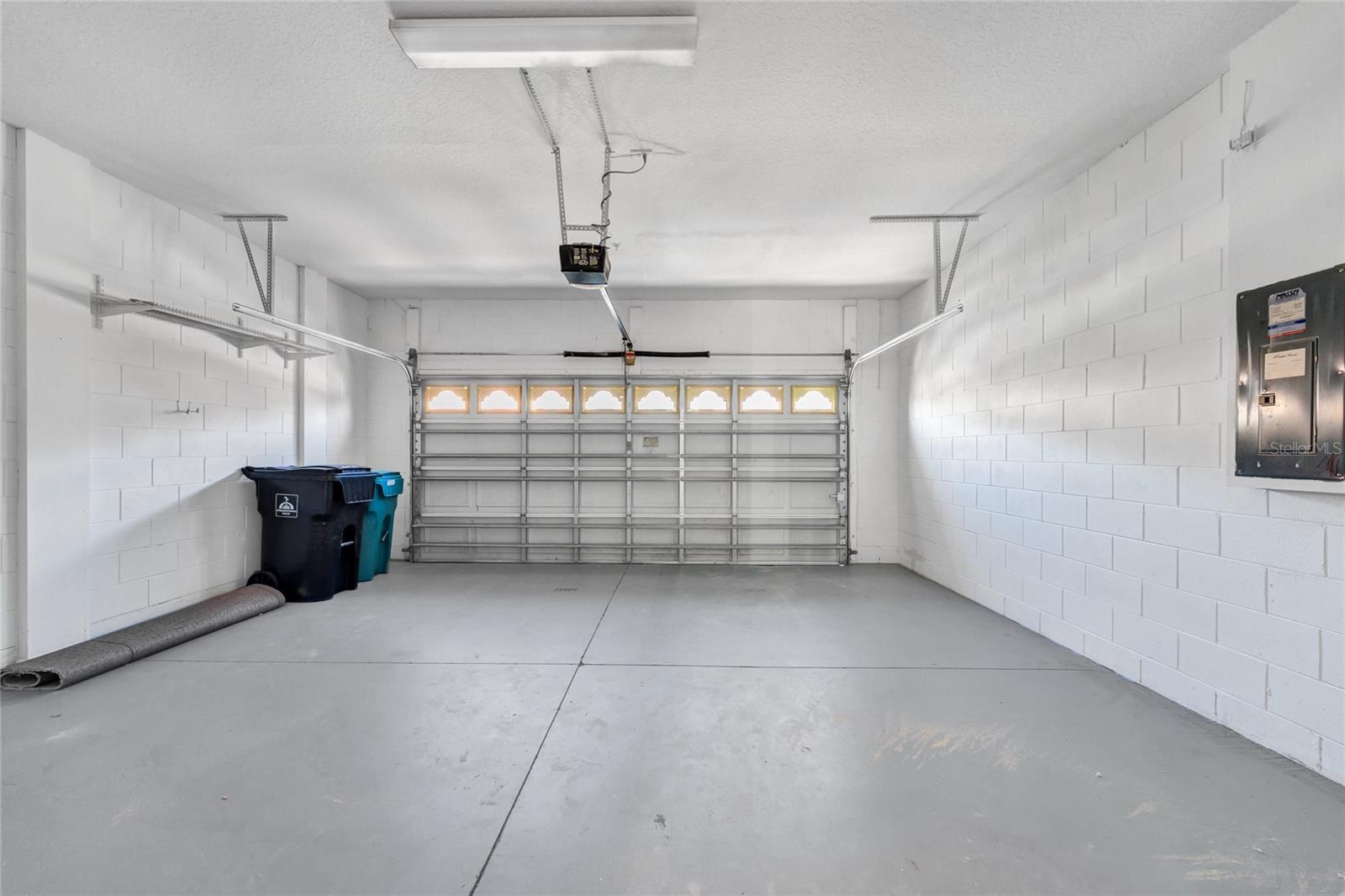 TUSCANY PLACE TWNHMS - Residential