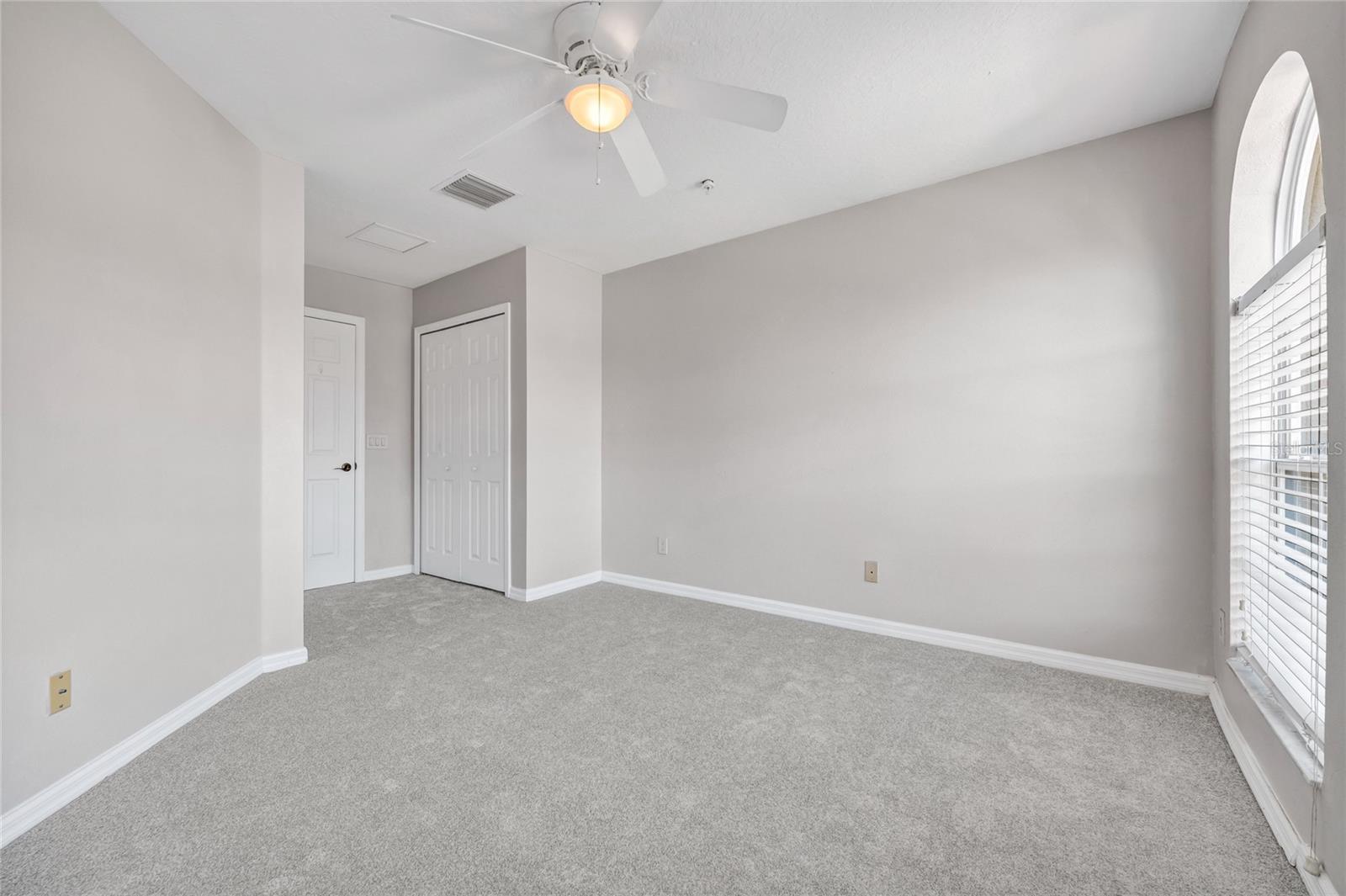 TUSCANY PLACE TWNHMS - Residential