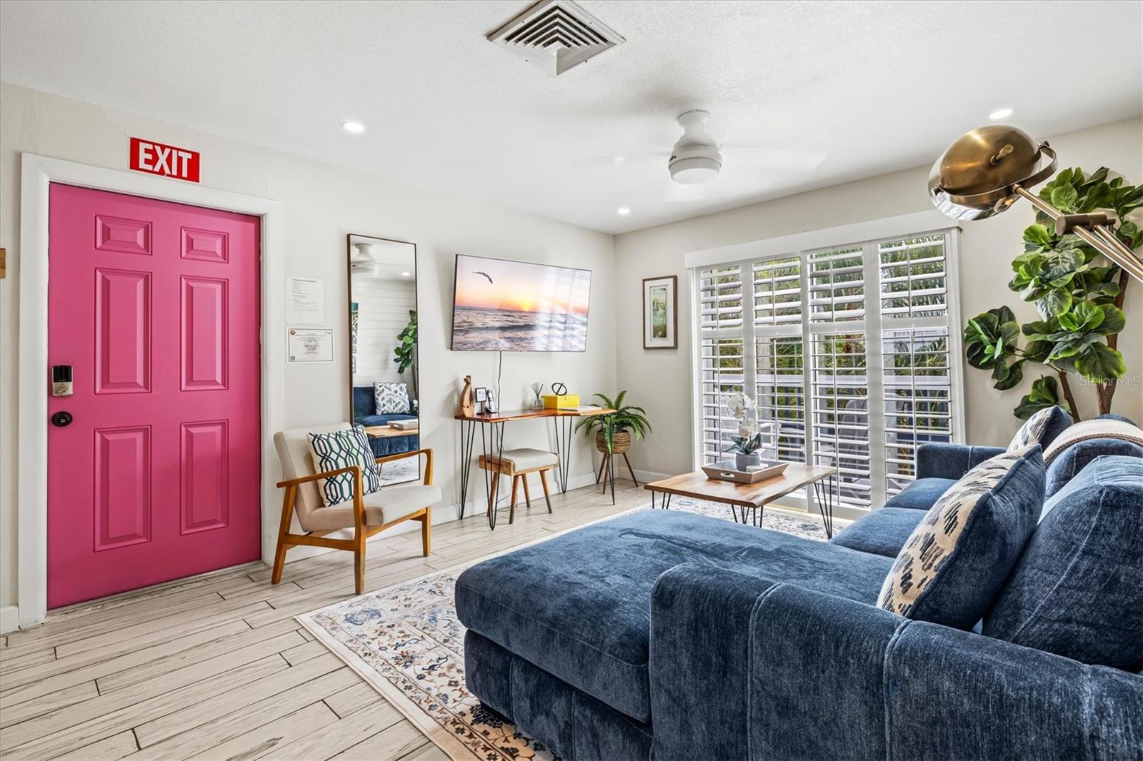 EDGEMERE - Residential Income