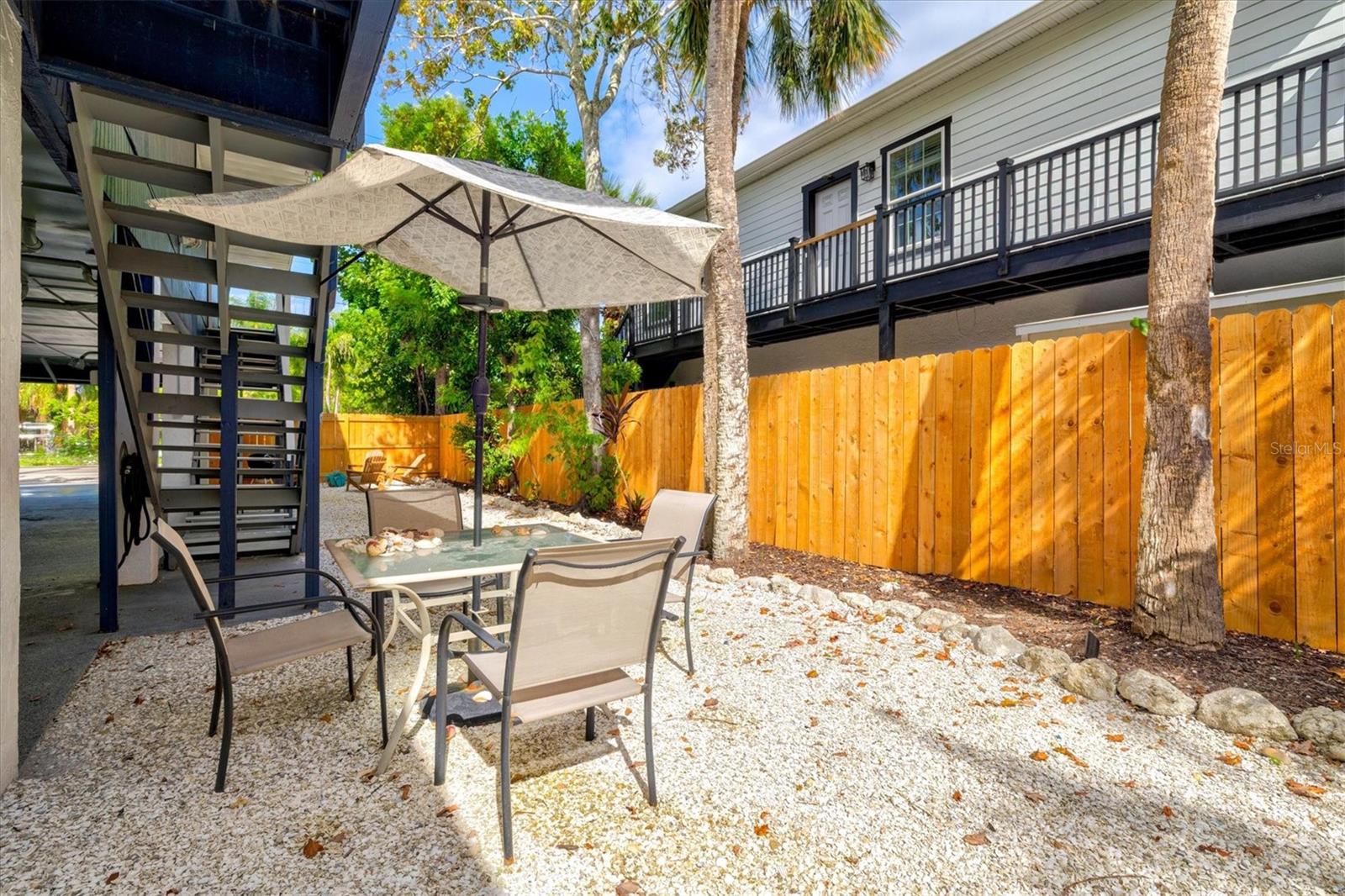 EDGEMERE - Residential Income