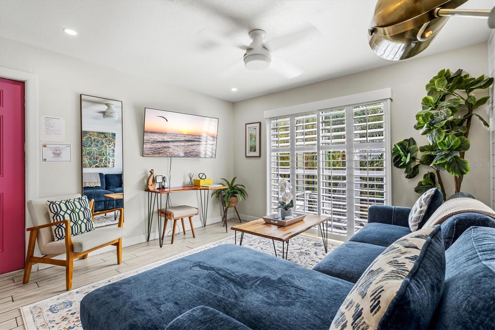 EDGEMERE - Residential Income