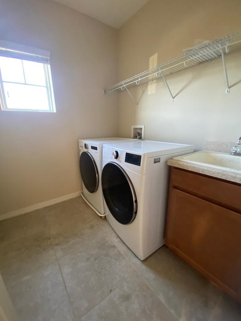 PALMS AT CITRUS PARK - Residential Lease