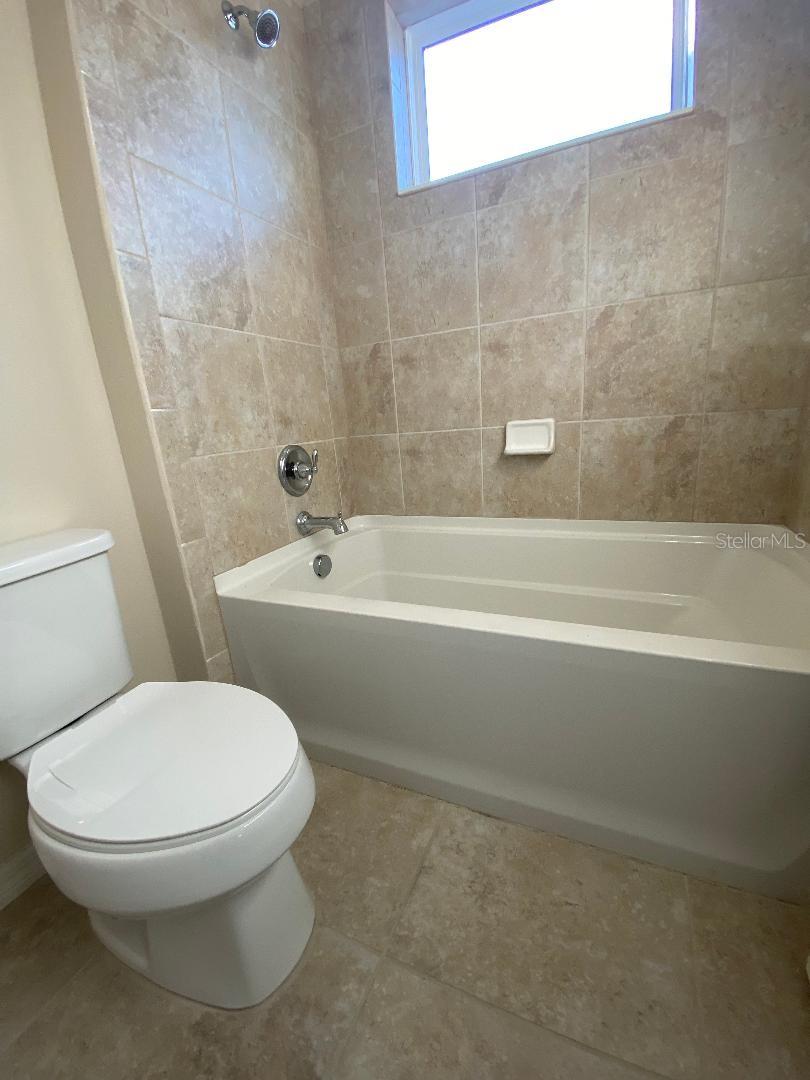 PALMS AT CITRUS PARK - Residential Lease