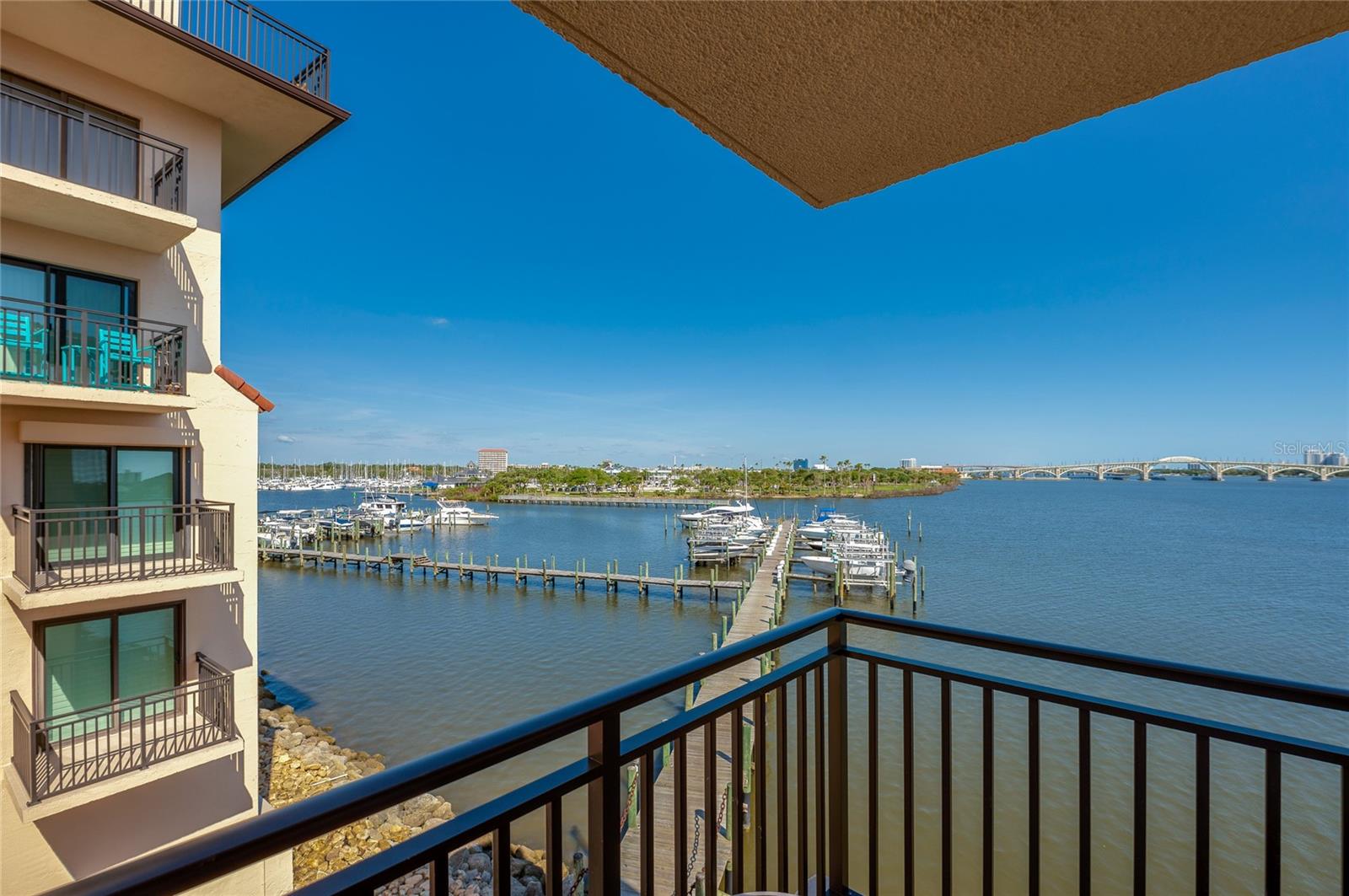 MARINA POINT PH 01 CONDO - Residential