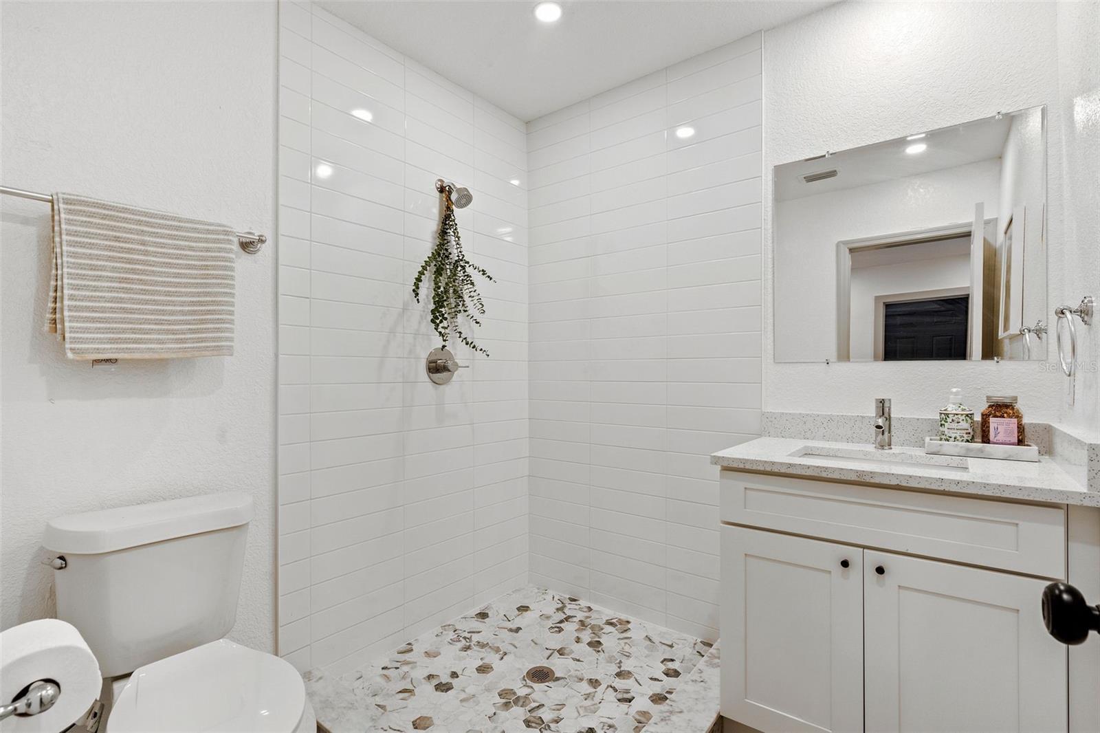 PRATHERS SIXTH ROYAL - Residential