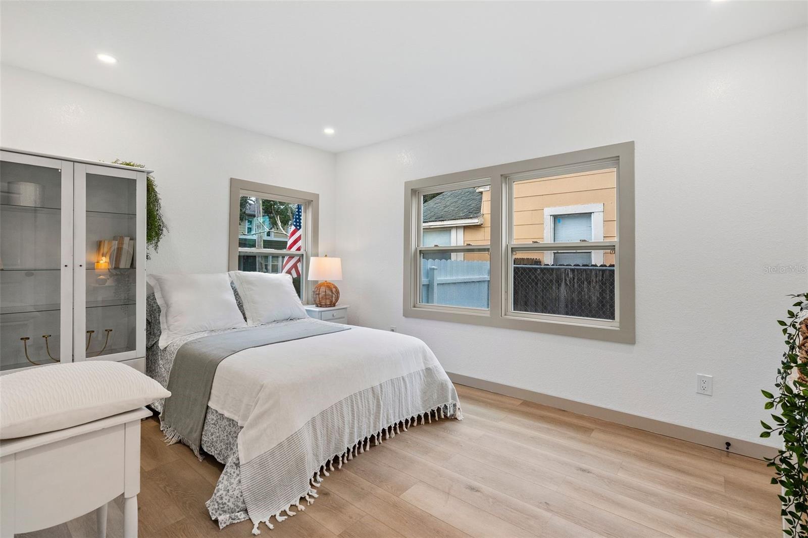 PRATHERS SIXTH ROYAL - Residential