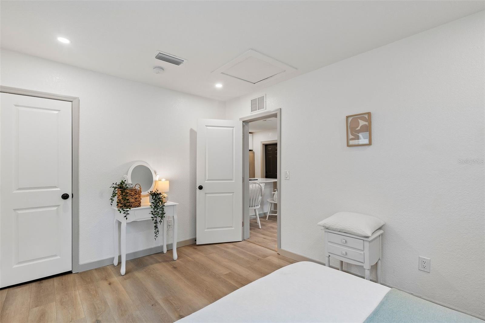 PRATHERS SIXTH ROYAL - Residential