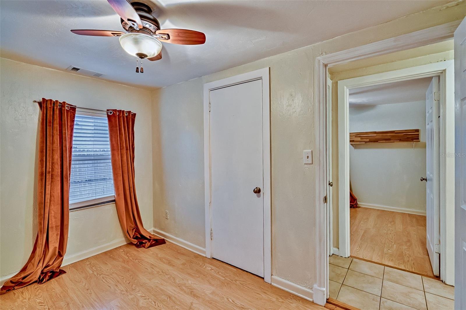 SUN CREST - Residential