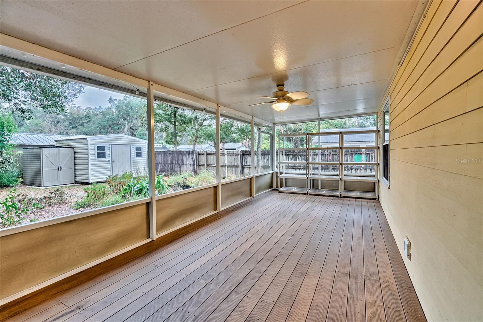 SUN CREST - Residential