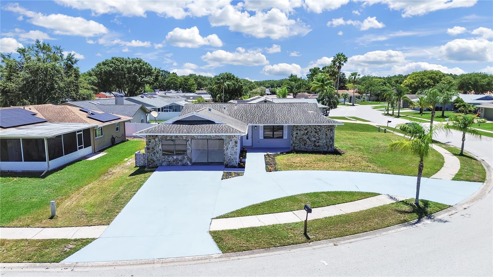 4652 SWALLOWTAIL DRIVE