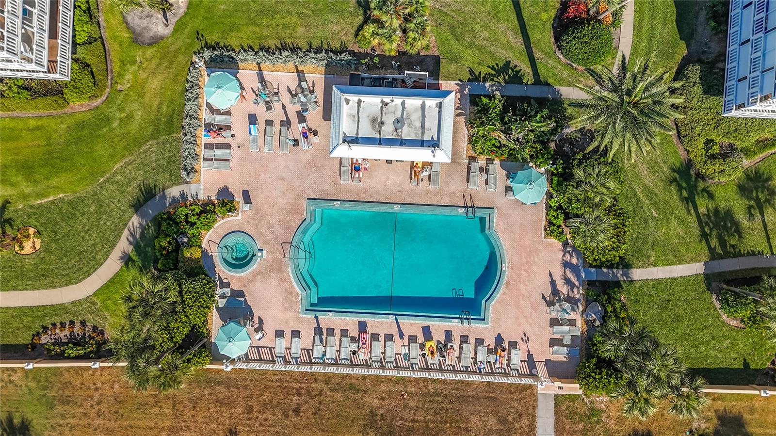 SILVER SANDS - Residential