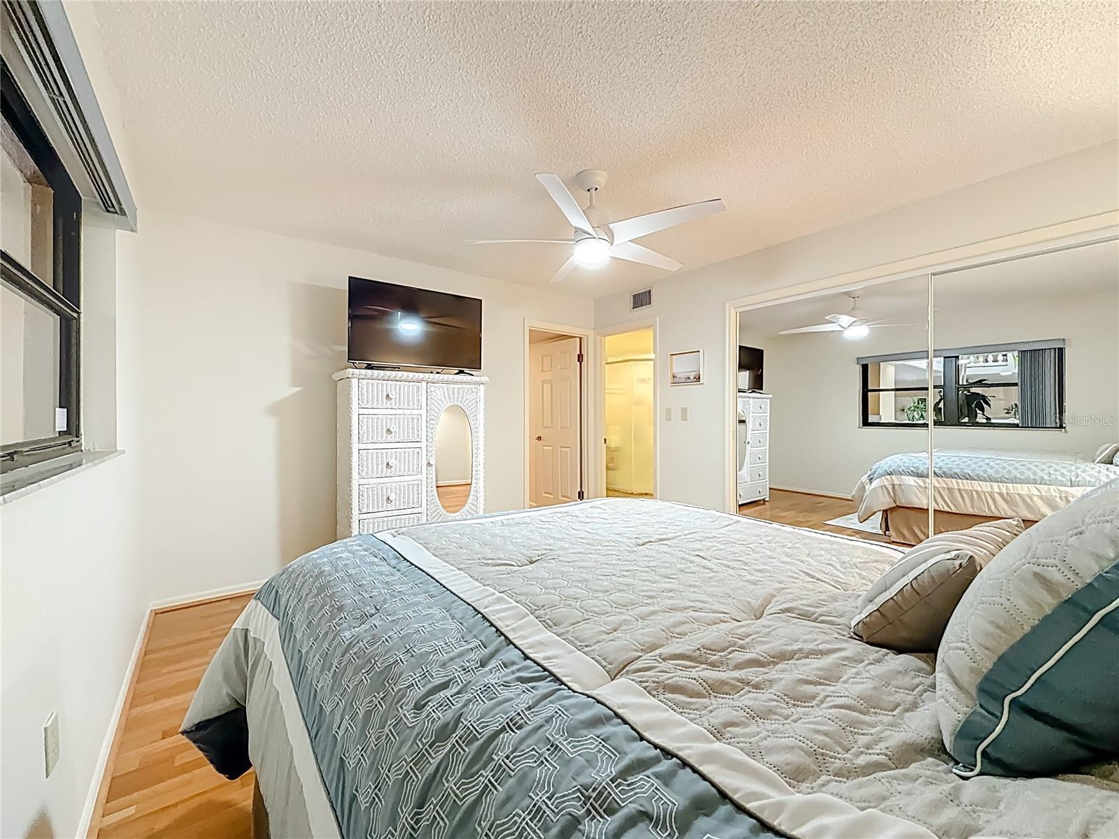 SILVER SANDS - Residential