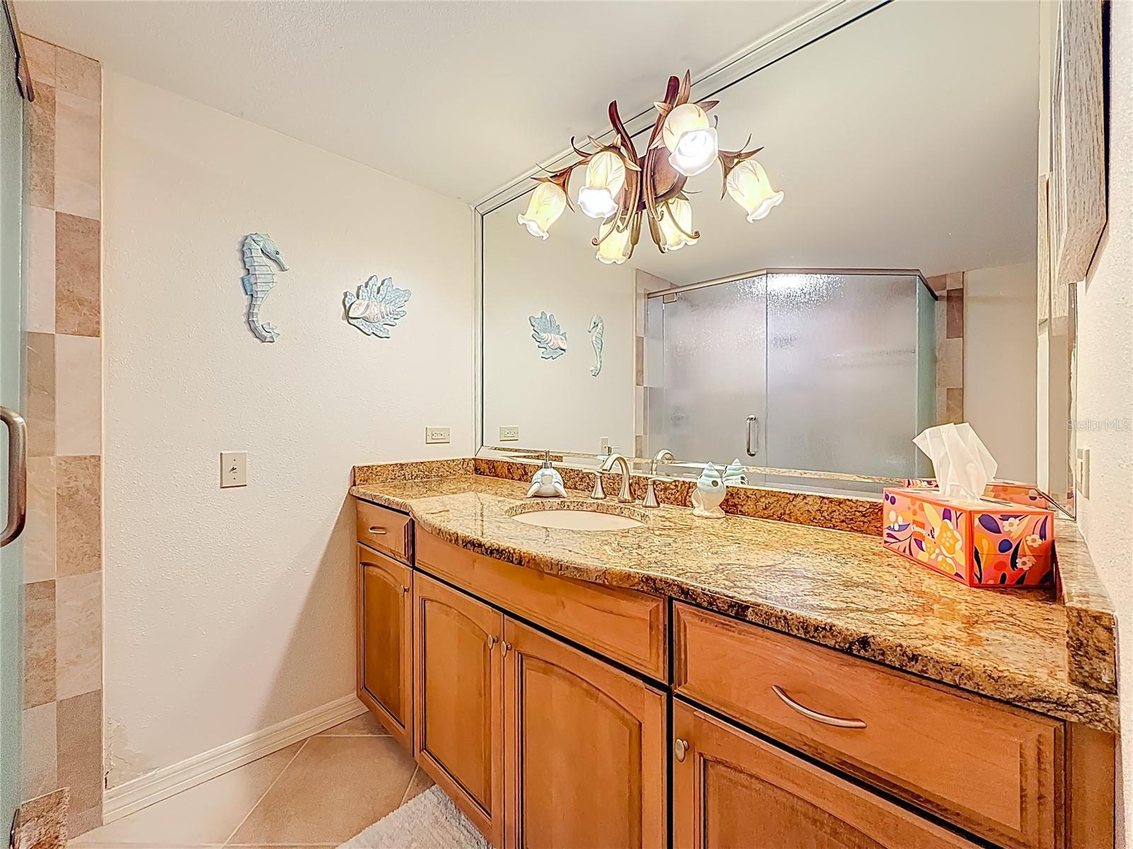 SILVER SANDS - Residential