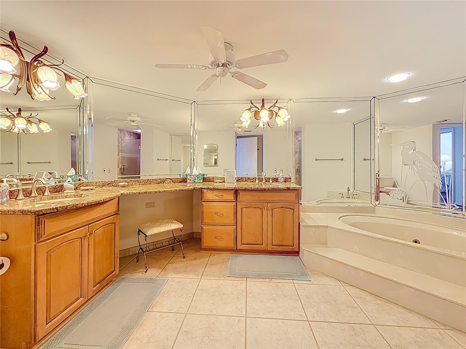 SILVER SANDS - Residential