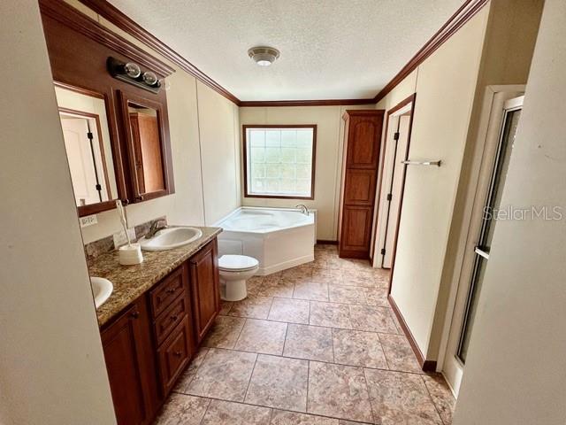 WOODLAND ACRES - Residential