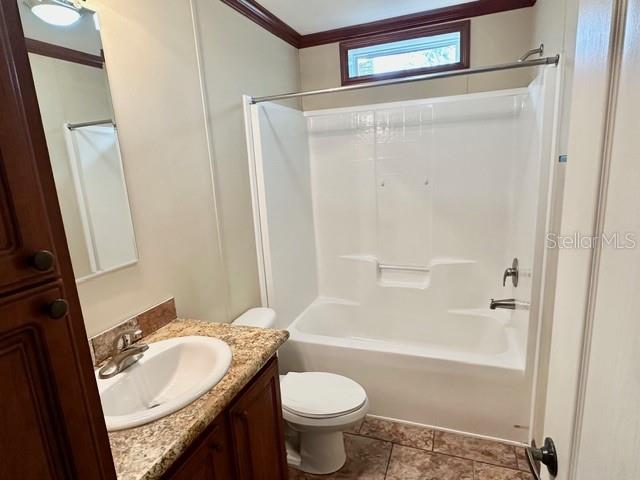 WOODLAND ACRES - Residential