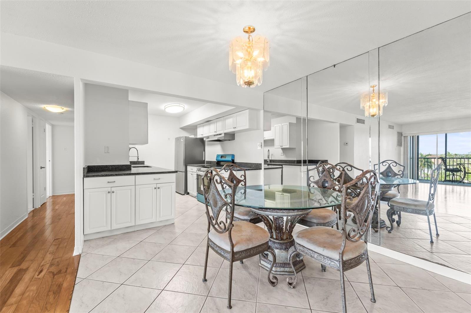 PARADISE ISLAND TOWERS CONDO - Residential