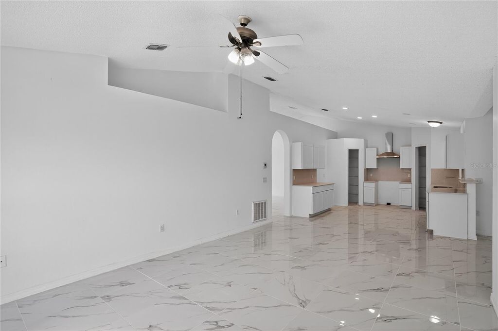 Photo of 1118 Perpignan Court, Kissimmee, FL 34759 (MLS # A4680323)