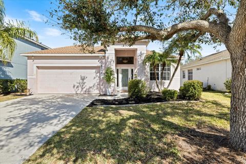 A home in ELLENTON