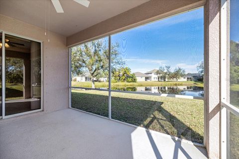 A home in ELLENTON