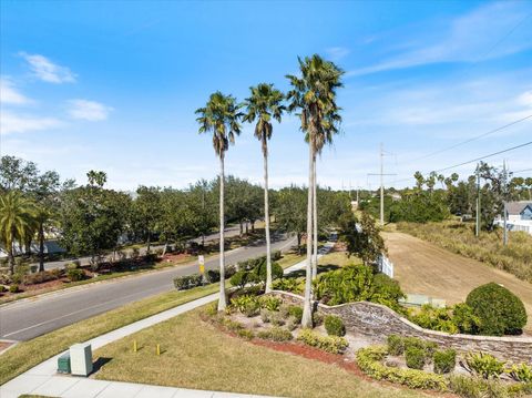 A home in ELLENTON