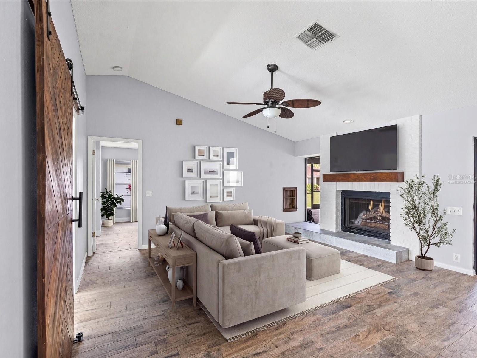 FAIRWAY SPGS - Residential