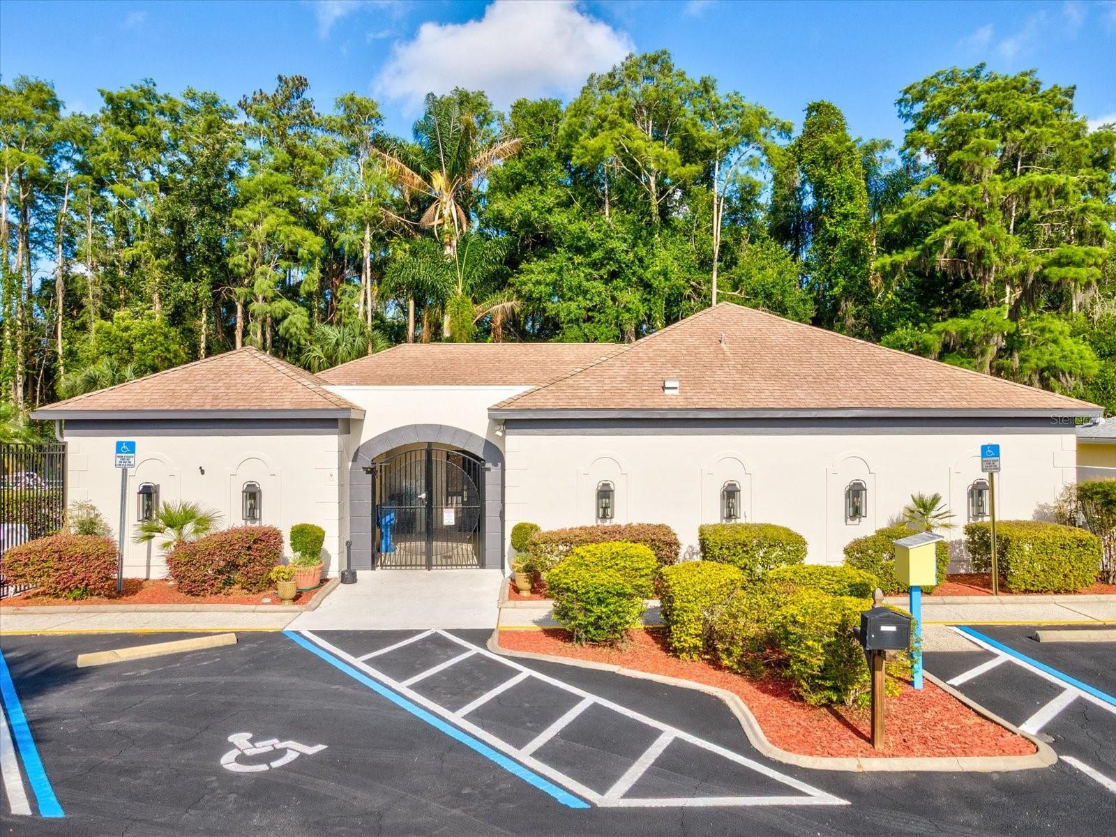 FAIRWAY SPGS - Residential