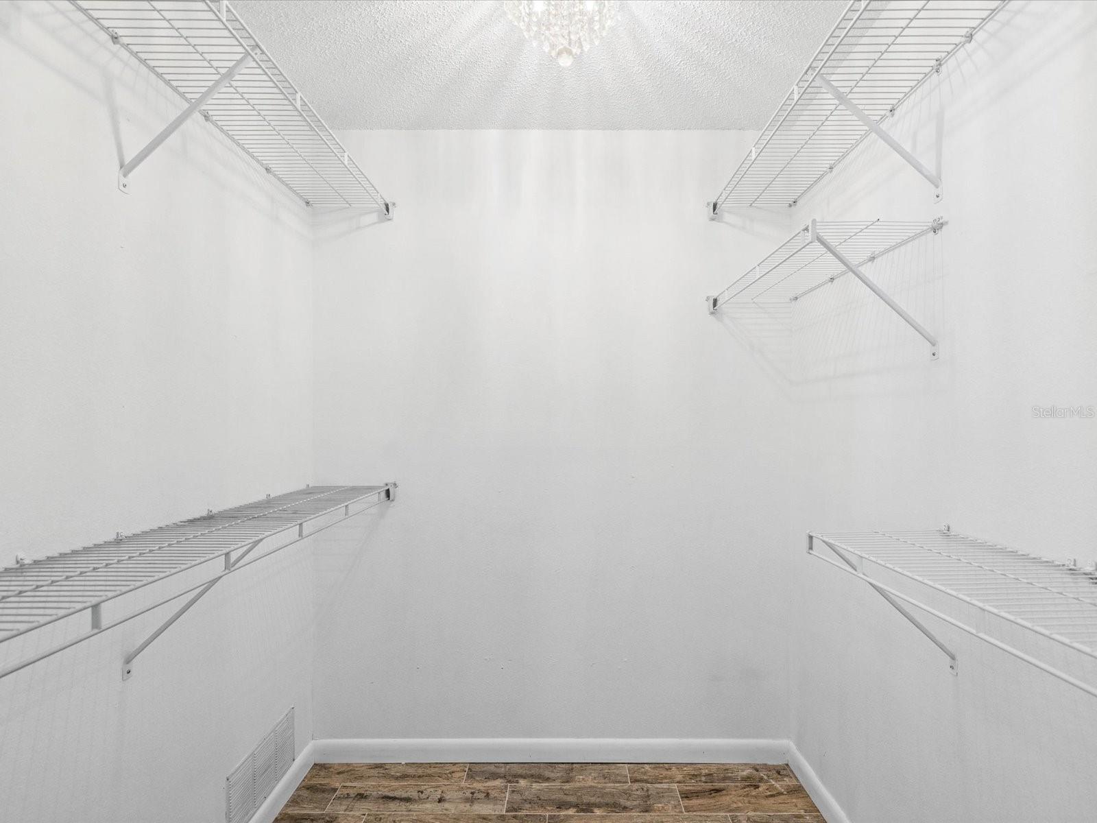 FAIRWAY SPGS - Residential
