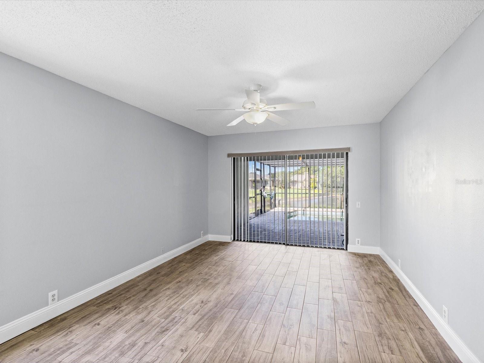 FAIRWAY SPGS - Residential
