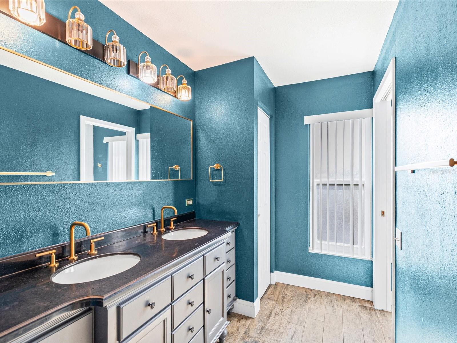 FAIRWAY SPGS - Residential