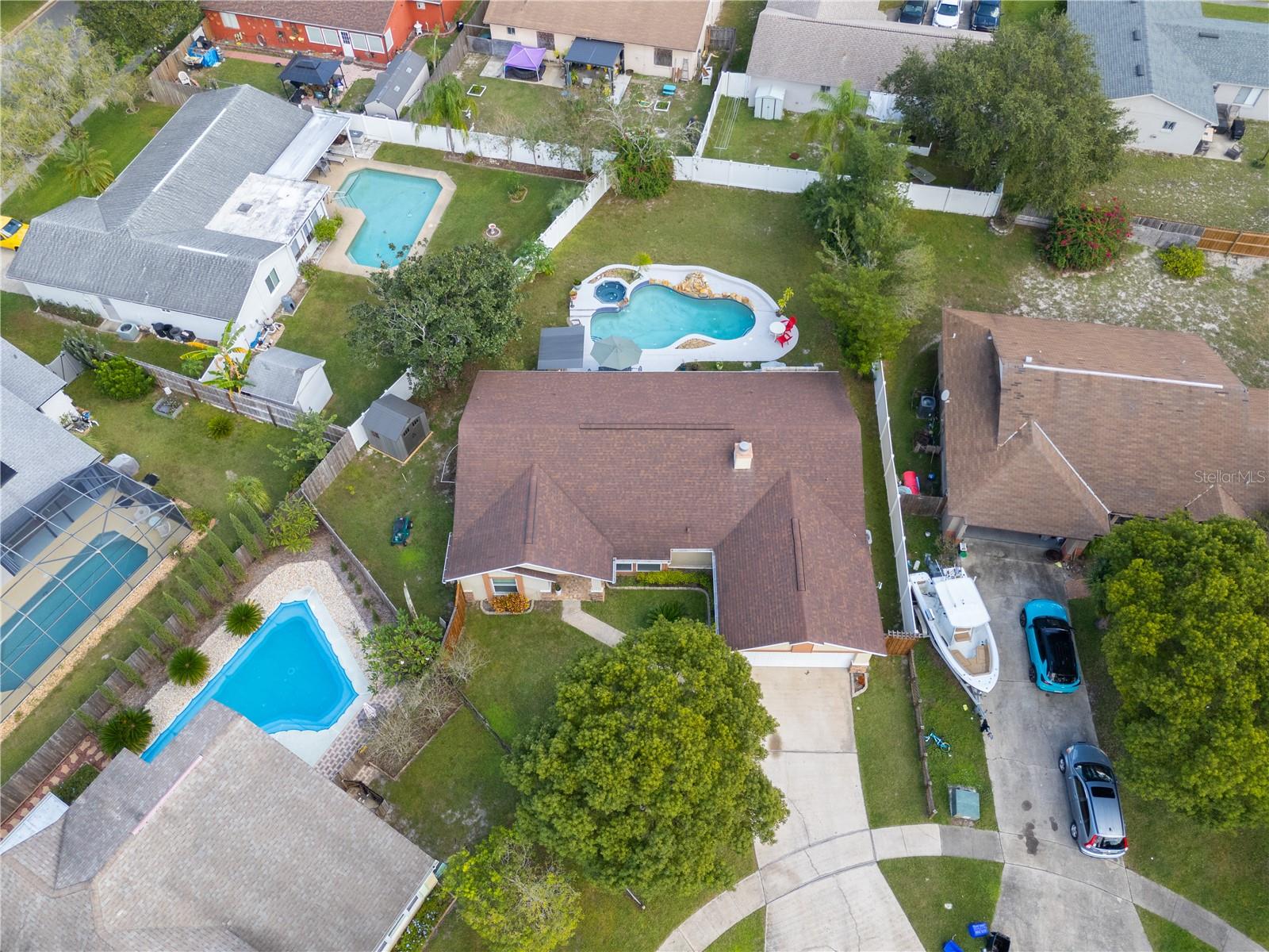 120 GROVE HOLLOW COURT