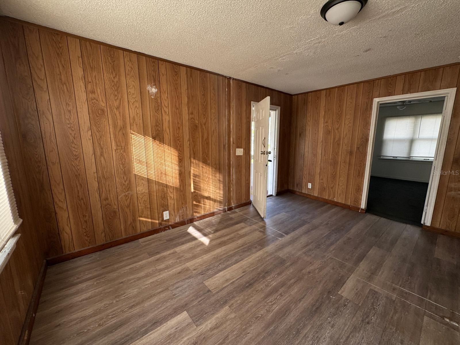 ANGEBILT ADD - Residential Lease