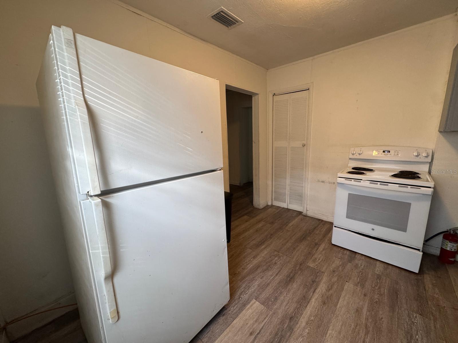 ANGEBILT ADD - Residential Lease