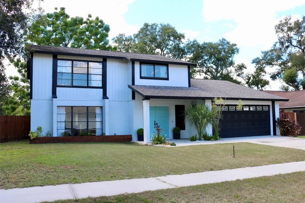 Photo of 1502 Creekbend Drive, Brandon, FL 33510 (MLS # TB8380237)