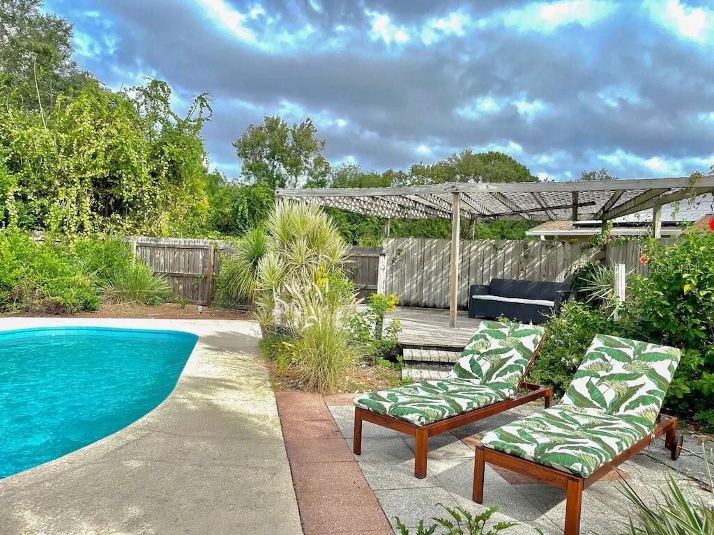 HALGREEN MANOR-UNIT 2 - Residential