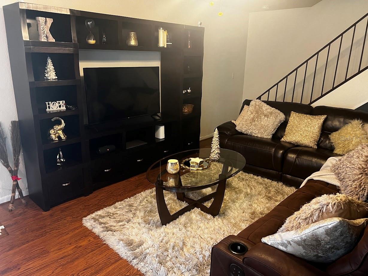 PINE SHADOWS CONDO PH 02 - Residential