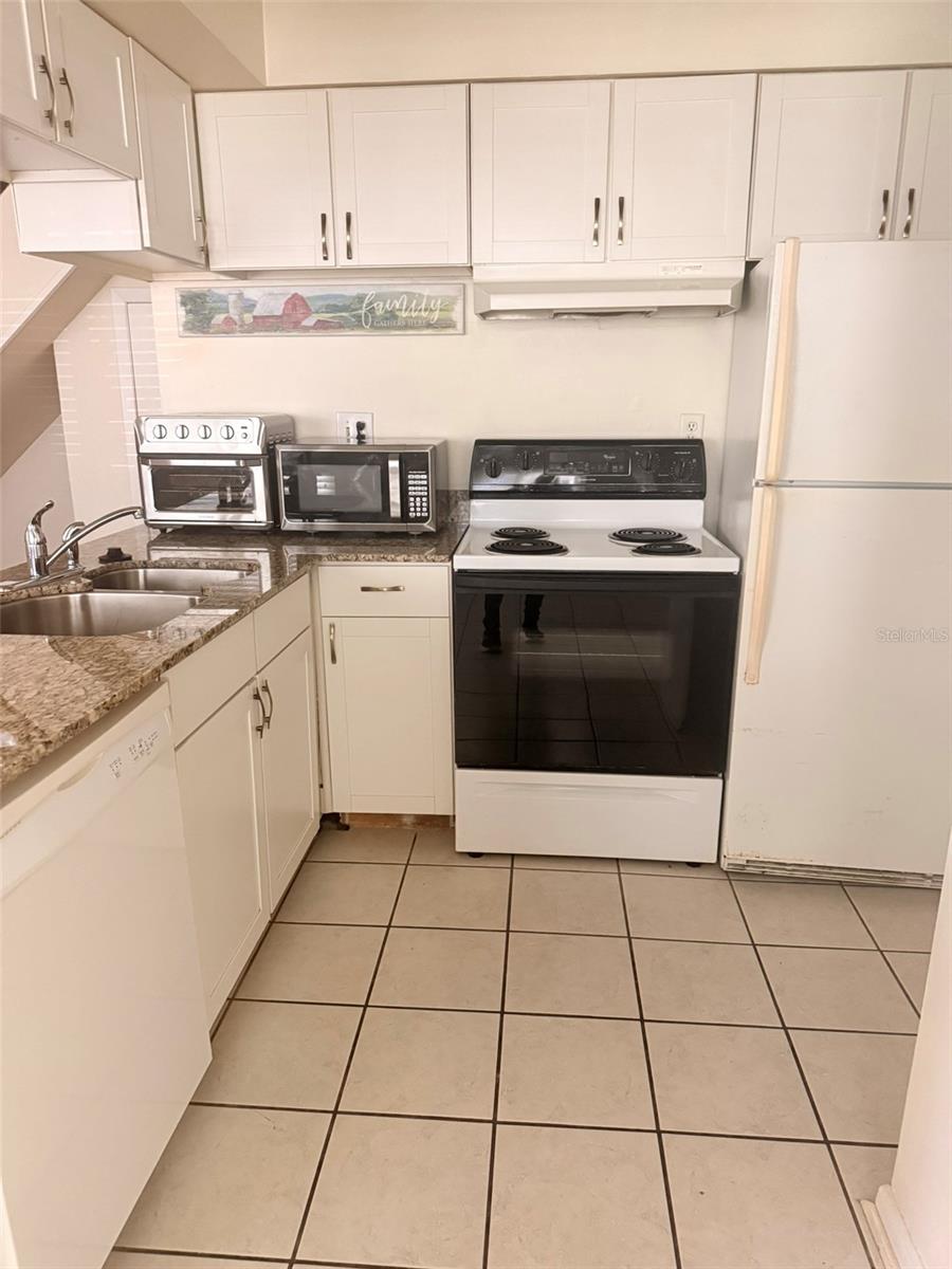 4251 PINEBARK AVENUE 3