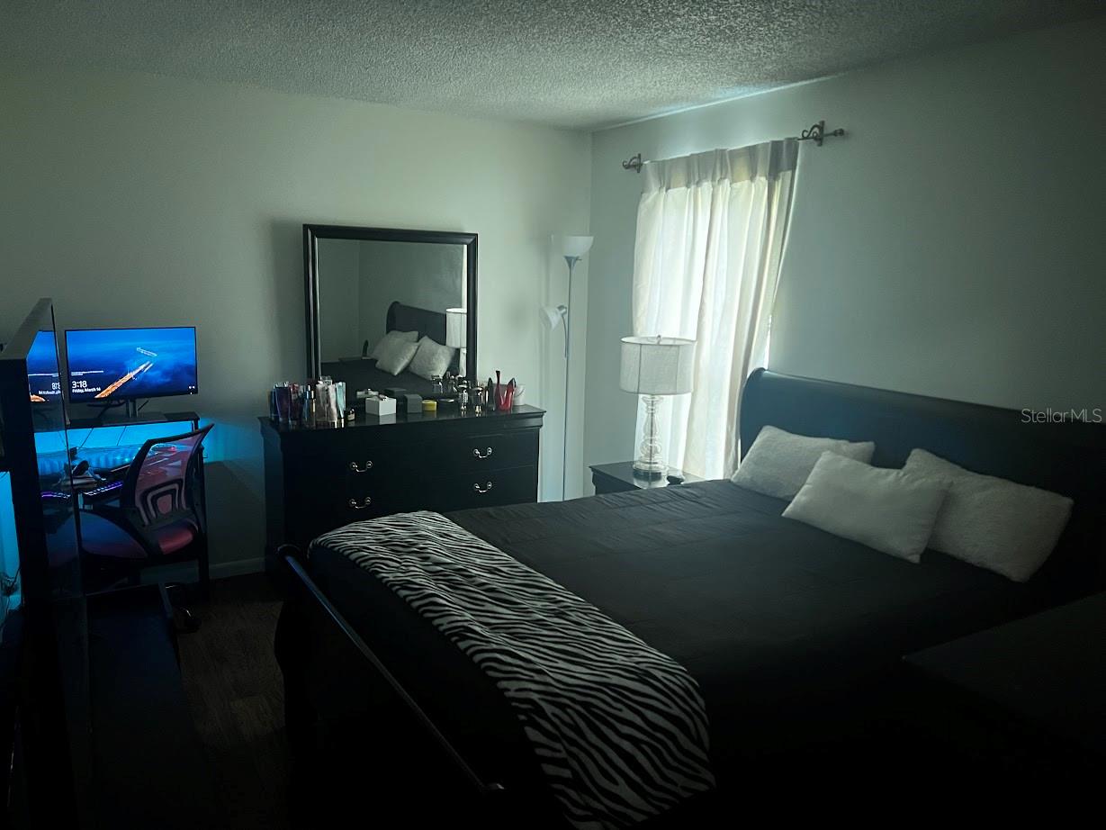 PINE SHADOWS CONDO PH 02 - Residential