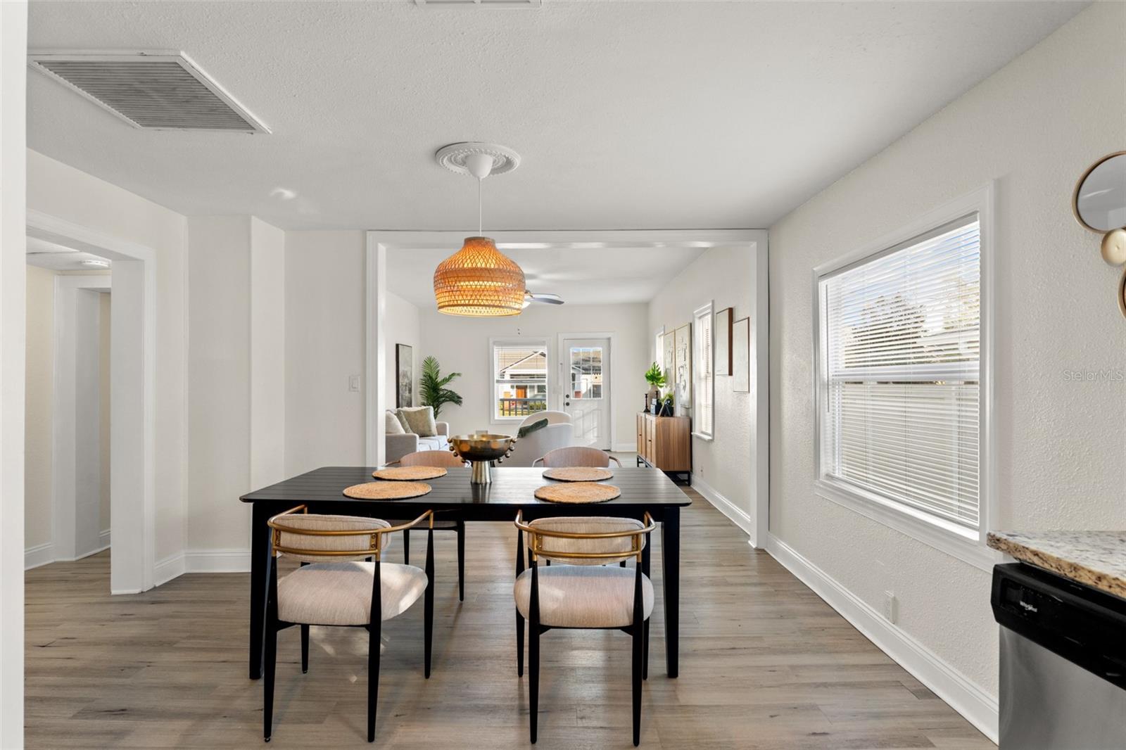 BUNGALOW PARK - Residential