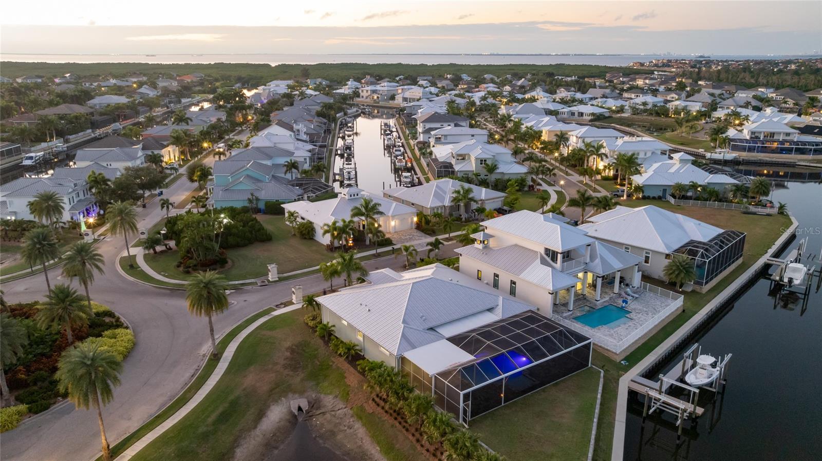 MIRABAY PH 2A-3 - Residential