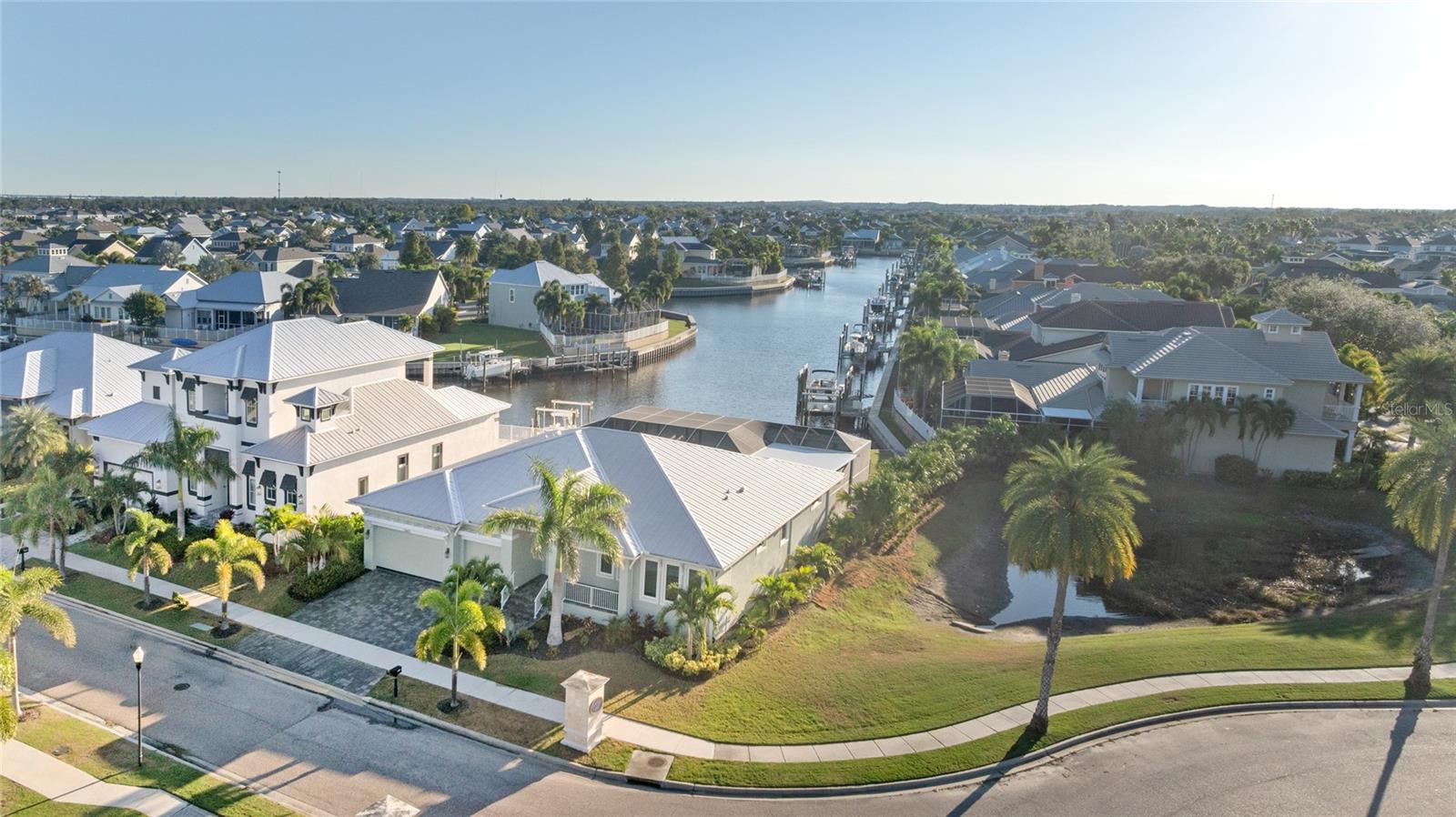 MIRABAY PH 2A-3 - Residential