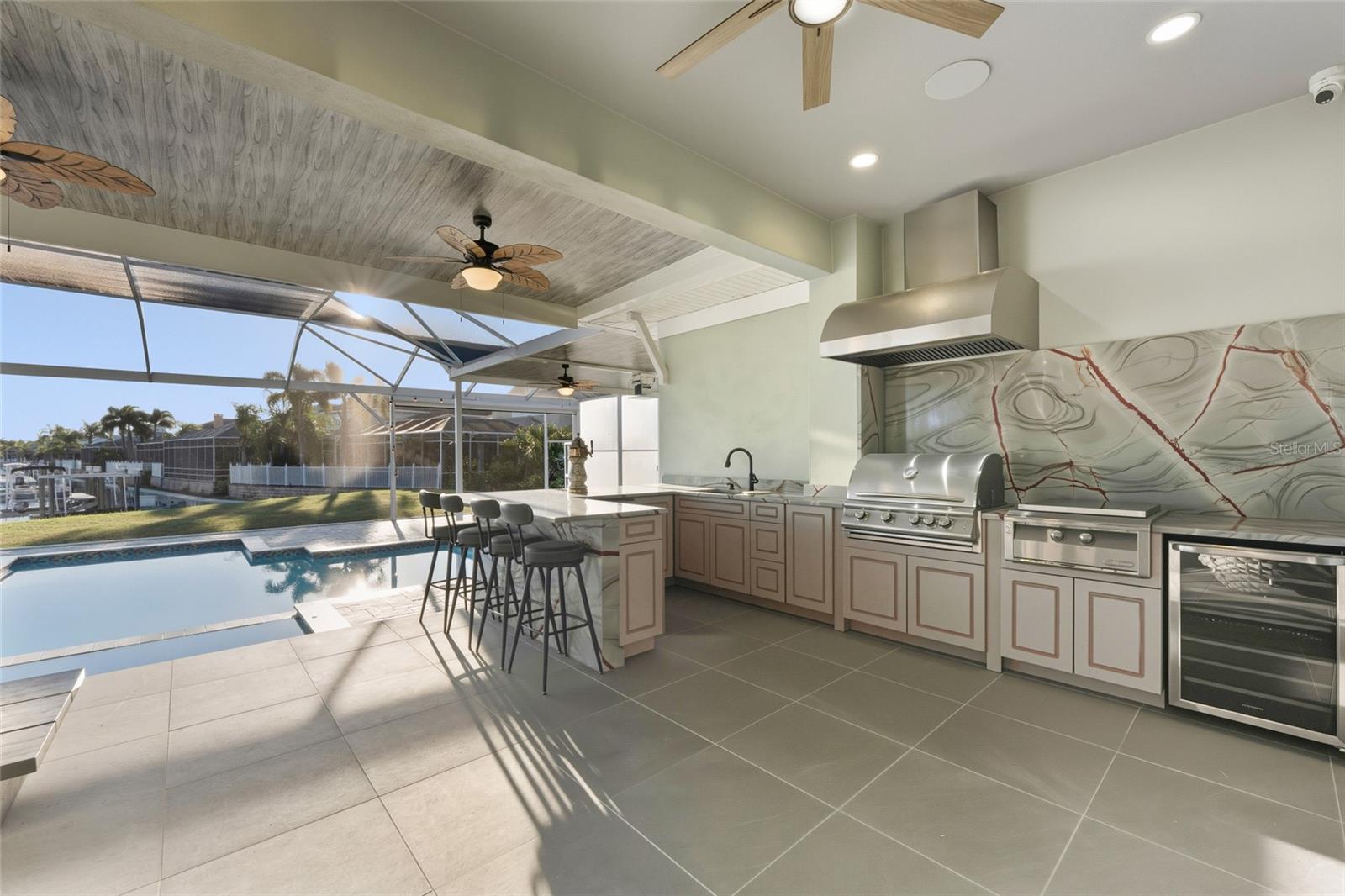 MIRABAY PH 2A-3 - Residential