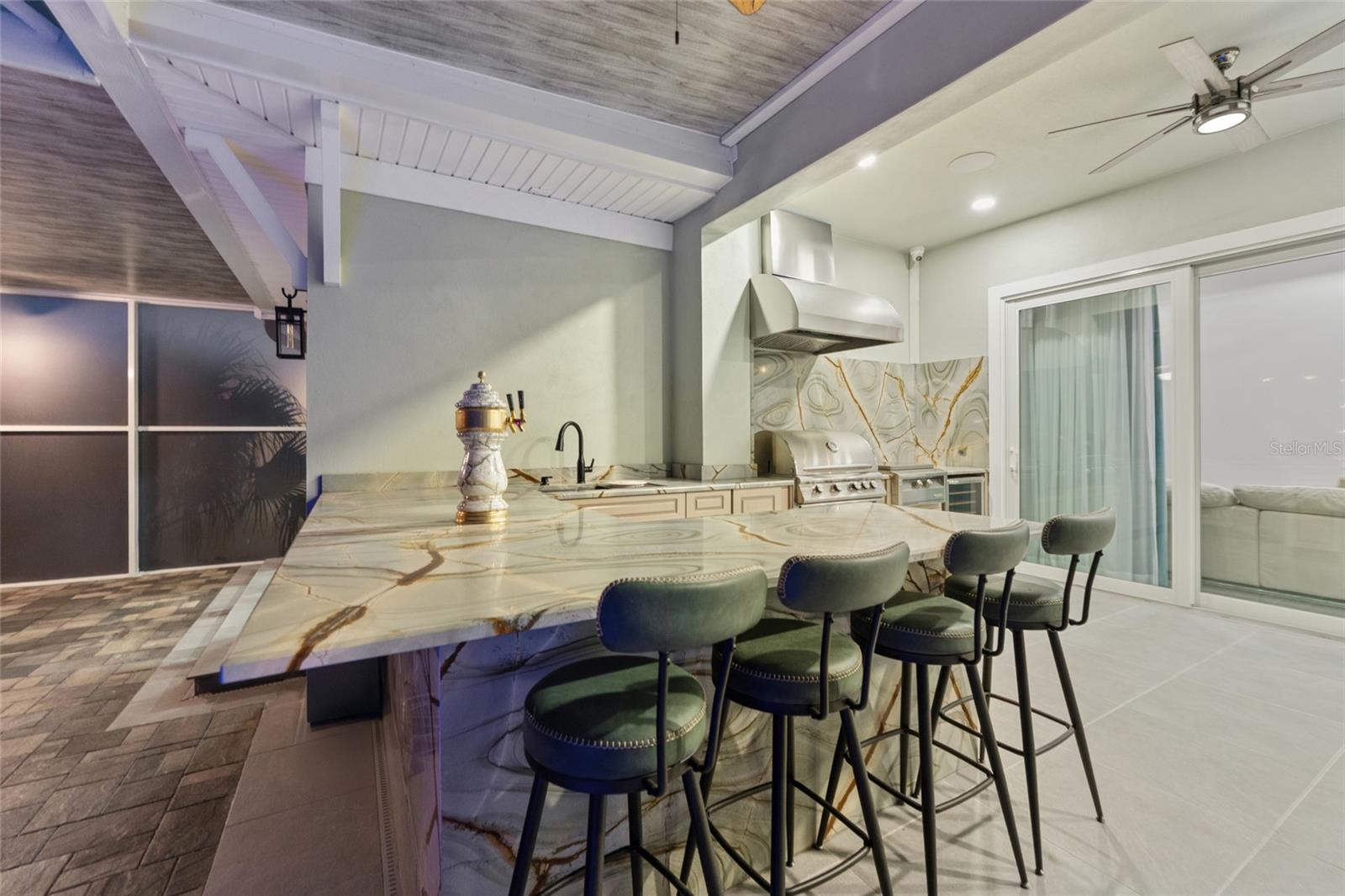 MIRABAY PH 2A-3 - Residential