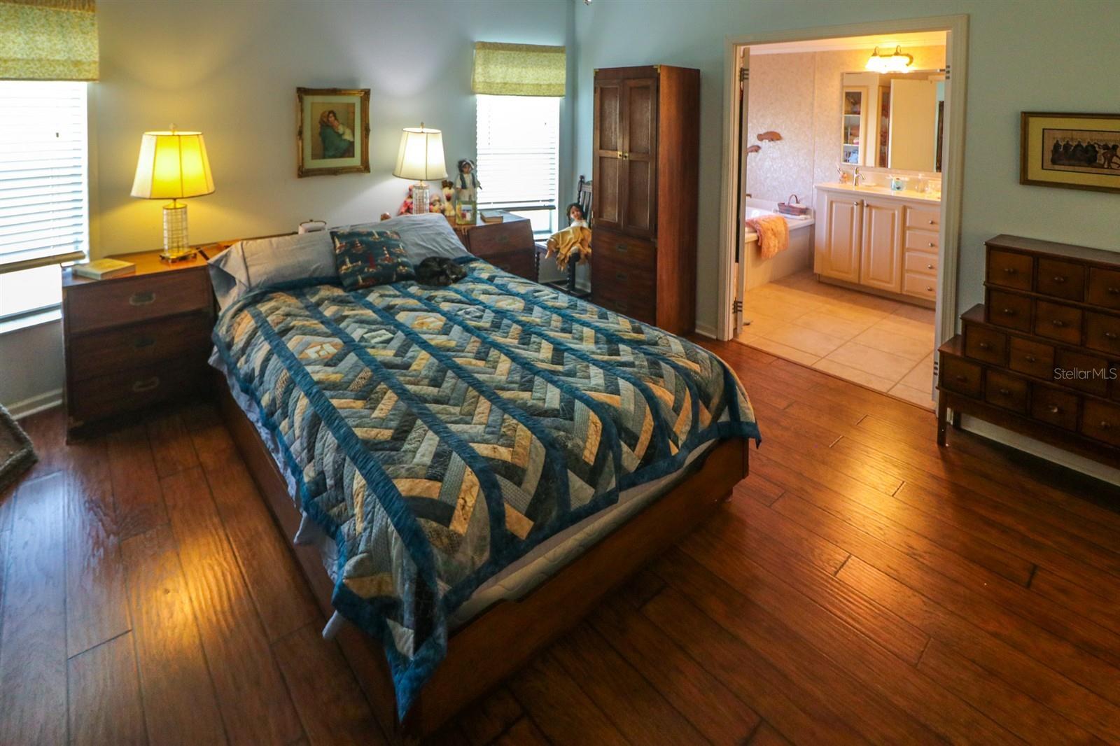 LAKEWOOD VILLAGE - Residential