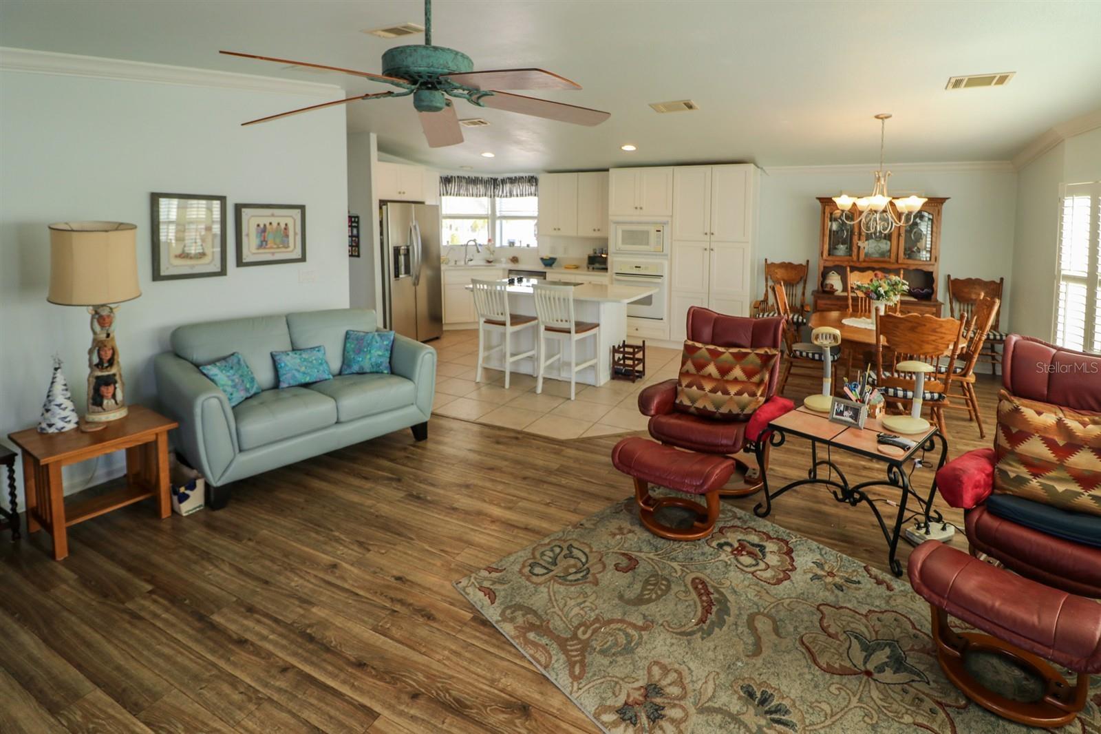 LAKEWOOD VILLAGE - Residential