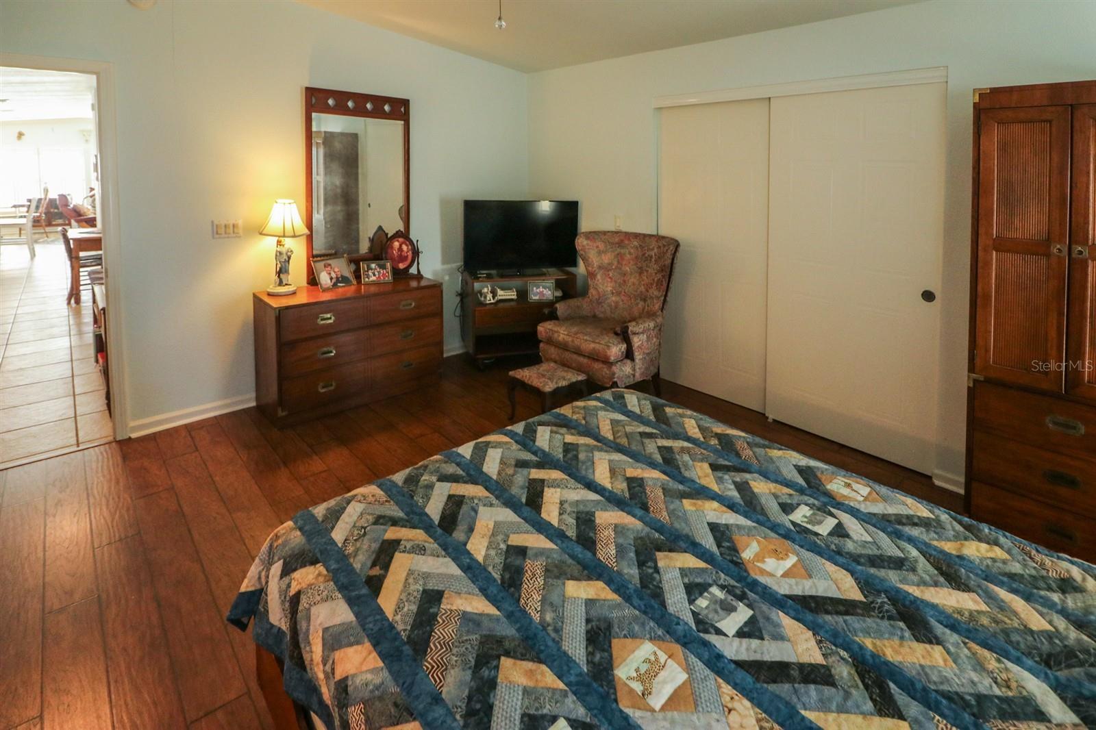 LAKEWOOD VILLAGE - Residential